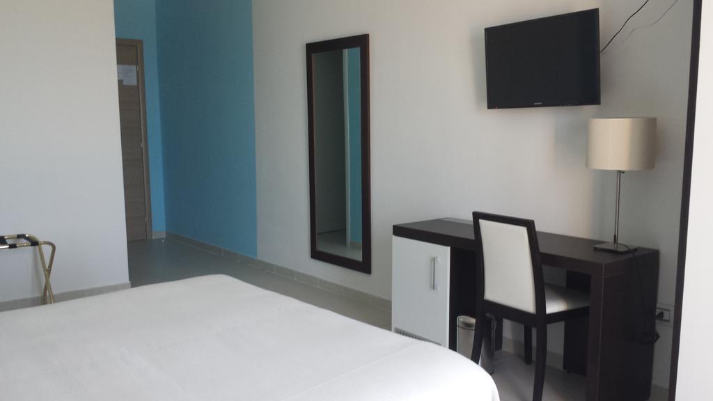 Buddi Hotel Platamona Exteriér fotografie