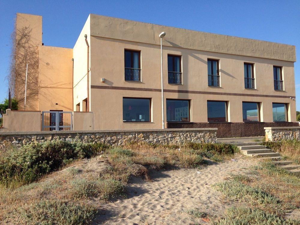Buddi Hotel Platamona Exteriér fotografie